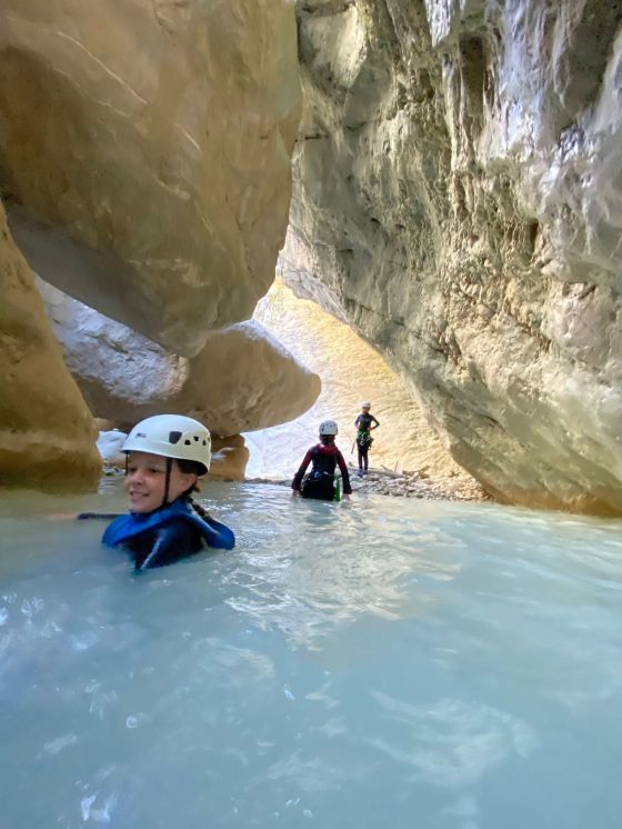 baignade esteron enfant