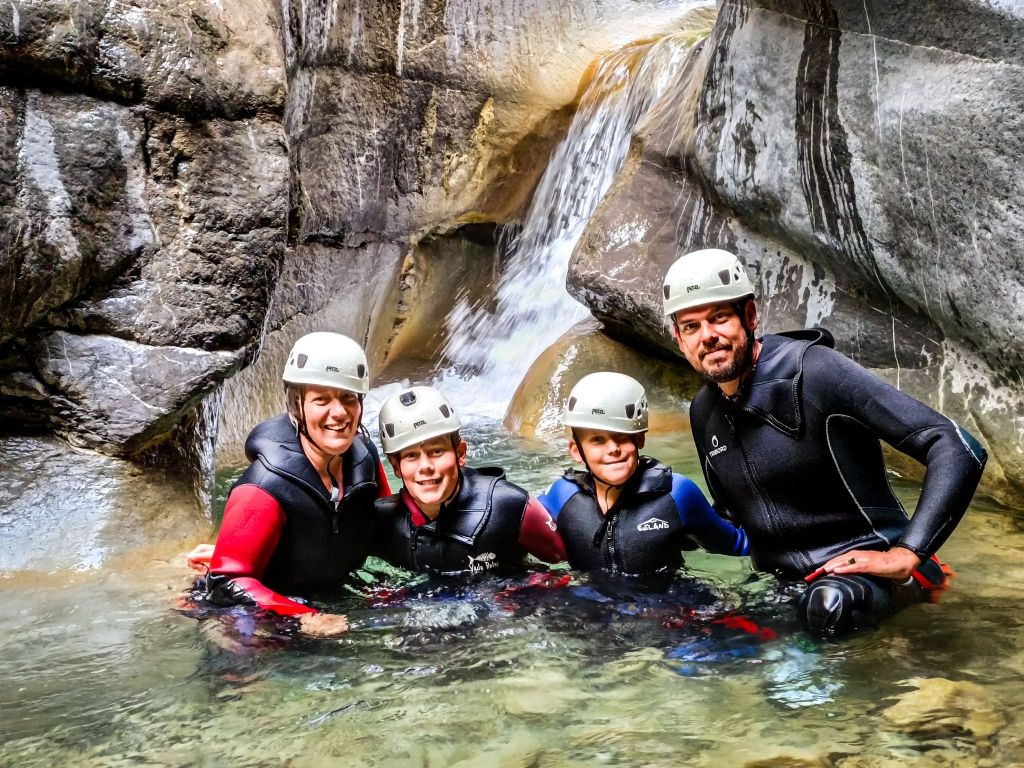 canyoning nice enfant proche de nice