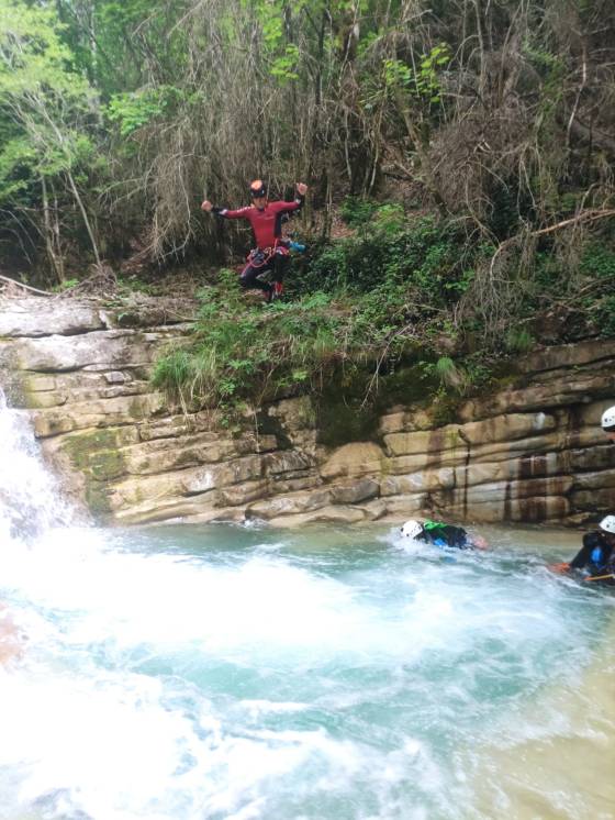 baignade entrevaux canyoning